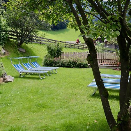 Almhotel Bergerhof Sarentino Екстер'єр фото